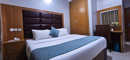 Villa Park Hotels