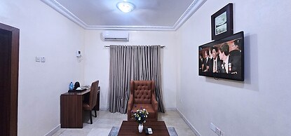 Villa Park Hotels