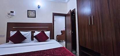 Villa Park Hotels