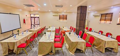 Villa Park Hotels
