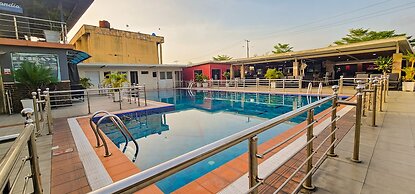 Villa Park Hotels