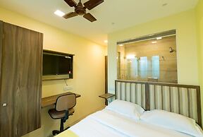 Hotel New Sky Palace Residency - Near International Airport