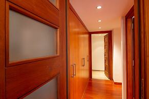 Art apartment in Mamila