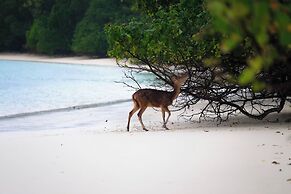 NIKKI Peucang Resort