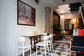 87 Oldtown @ River Pier