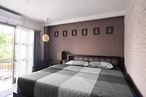 87 Oldtown @ River Pier