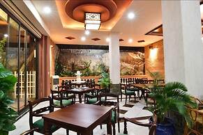 Nathalie's Vung Tau Restaurant & Hotel