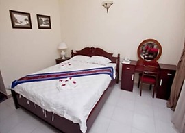 Nathalie's Vung Tau Restaurant & Hotel