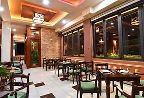 Nathalie's Vung Tau Restaurant & Hotel