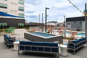 Aloft Charlotte Airport