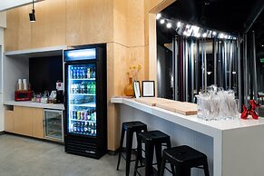 Aloft Charlotte Airport