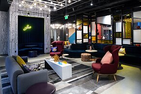 Aloft Charlotte Airport