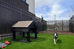 Aloft Charlotte Airport