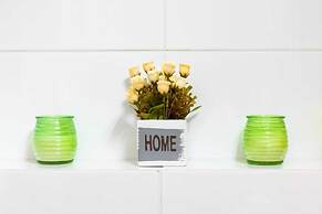 Art Apartment Near Mamila best Location 1