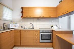 Art Apartment Near Mamila best Location 1