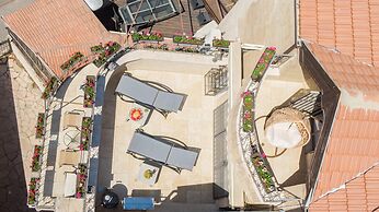 Luxury Triplex In Jerusalem Center