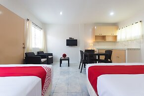 3j's And K Apartment