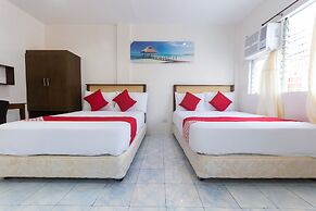 3j's And K Apartment