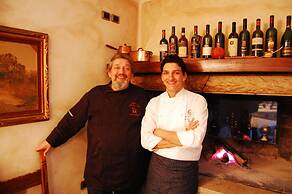 Hotel Antico Furlo