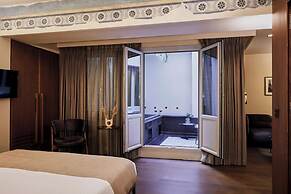 Athens 1890 Hotel & Spa