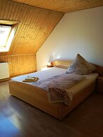 Gästezimmer  Weingut Peter