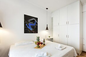 Kolonaki Square Executive Apartment