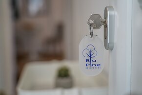 Breeze One Bedroom Apartment by BluPine