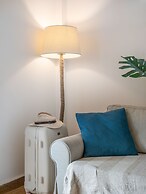 Breeze One Bedroom Apartment by BluPine