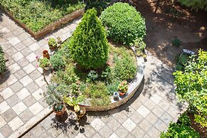 Breeze One Bedroom Apartment by BluPine