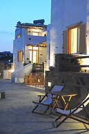 Aigaio Studios Tinos
