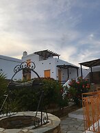 Aigaio Studios Tinos