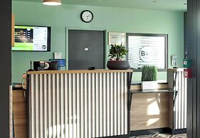 B&B HOTEL Paris Meudon Vélizy