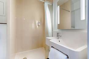 B&B HOTEL Paris Meudon Vélizy