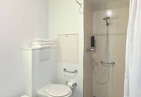 B&B HOTEL Paris Meudon Vélizy