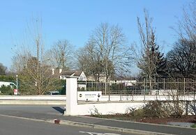 B&B HOTEL Paris Meudon Vélizy