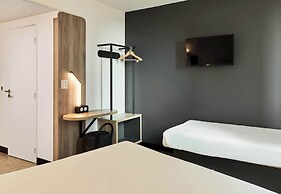 B&B HOTEL Paris Porte de Bagnolet