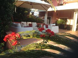 Cala Rosa Club Hotel