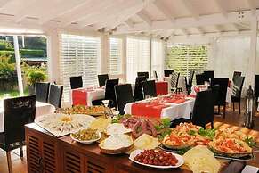 Cala Rosa Club Hotel