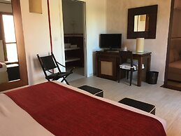 Cala Rosa Club Hotel