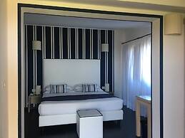 Cala Rosa Club Hotel