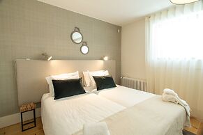 Douro Triplex - Stunning River Views by Porto City Hosts
