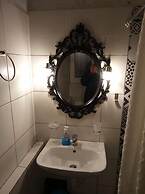 Elegant Apartment next to Archaeological Museum