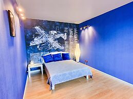 LikeHomeAparts with aeroplane