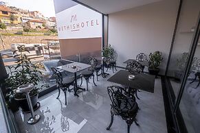 Methis Hotel