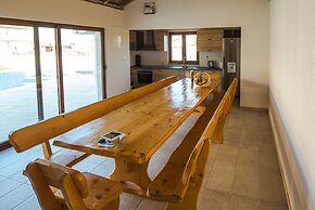 Holiday Home Oasis of Peace