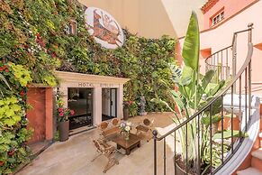 Hotel Byblos Saint-Tropez