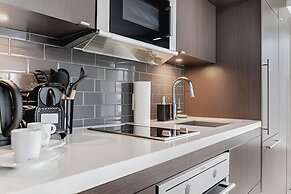 Avalon Suites Yorkville