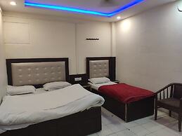 Hotel Hare Rama Deluxe