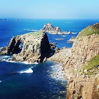 Cosy & Quirky Cottage nr Kynance Cove
