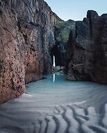 Cosy & Quirky Cottage nr Kynance Cove